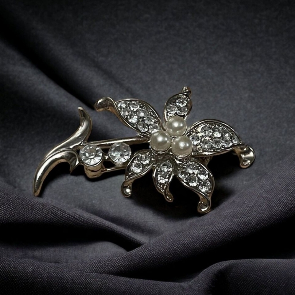 Vintage Silver Pearl & Crystal Long-Stem Floral Brooch